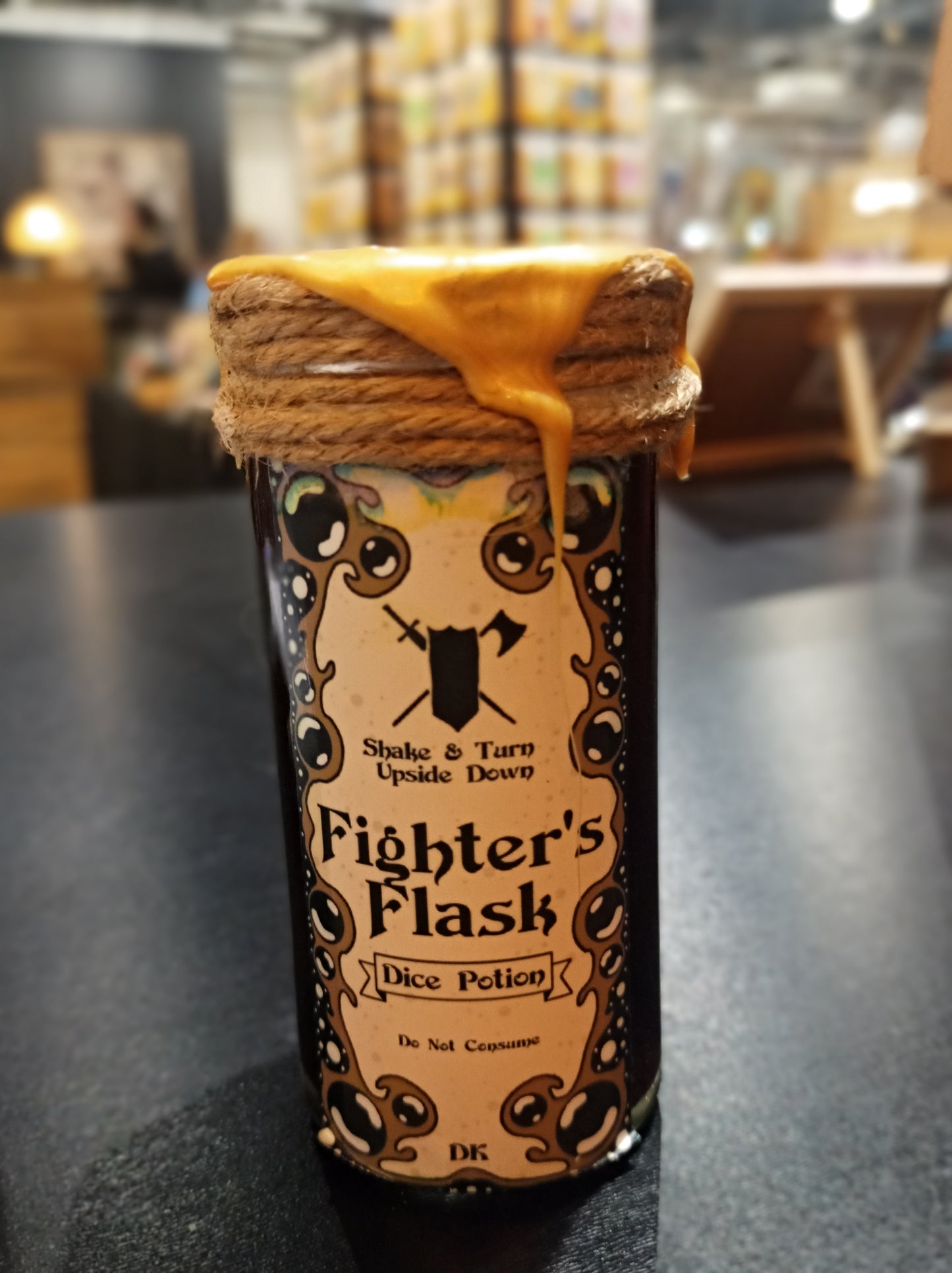 Fighter's Flask Floating Dice Potion | TTRPG | Deviant Kreations - Deviantkreations