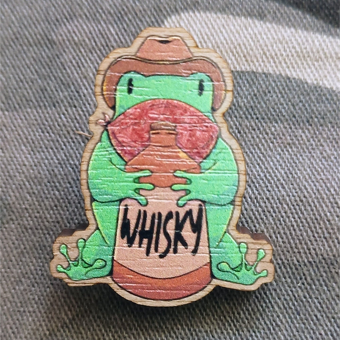 Whisky Frog | Wooden Pin 1.5" | Deviant Kreations - Deviantkreations