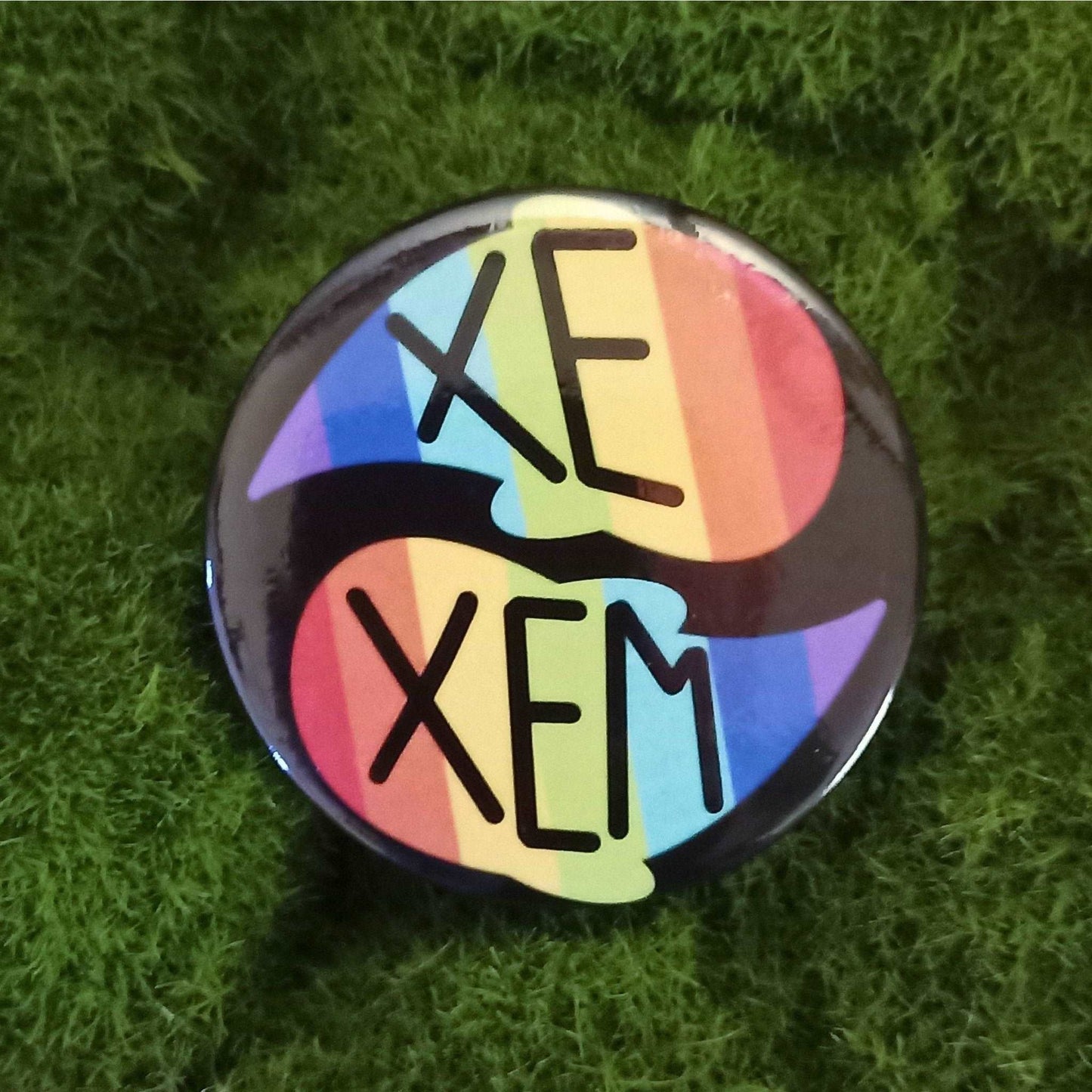 Xe / Xem Pronoun Button | DevKrea - Deviantkreations